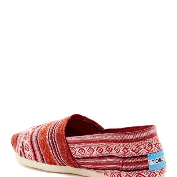 TOMS Women's Classic Tribal Red Slip On Size 9 - Picture 7 of 8